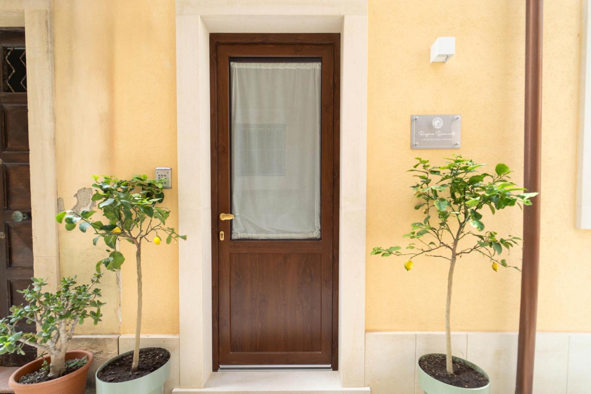 Regina Damarete Ortigia Boutique Apartment Syracuse Exterior foto